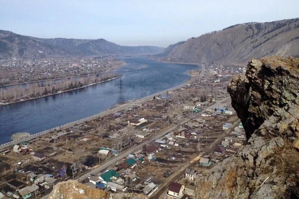 Казанцево шушенского района красноярского края. Красноярский край шушенский район село сизая. Сизая церковь святой евдокии. Храм сизая хакасия. Храм сизая хакасия.