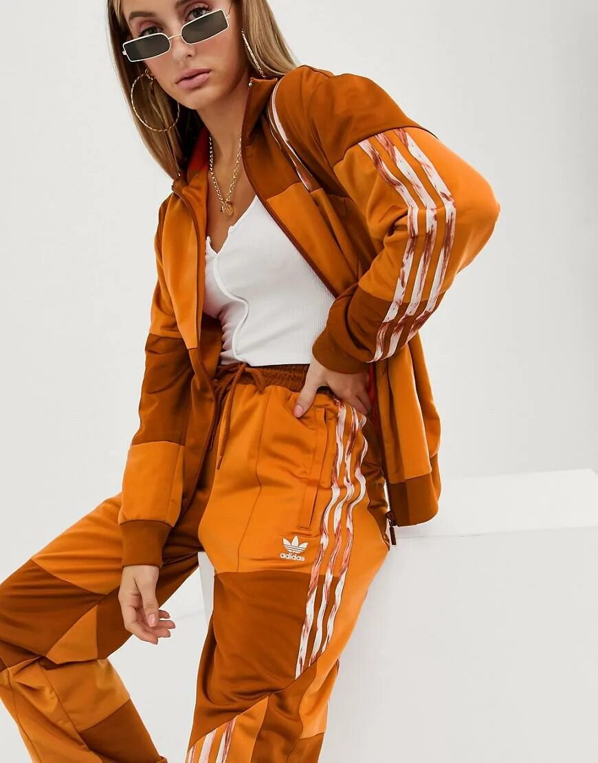 Adidas Danielle Cathari. Adidas Originals x Danielle Cathari. Штаны adidas Danielle Cathari. Спортивный костюм адидас оранжевый.