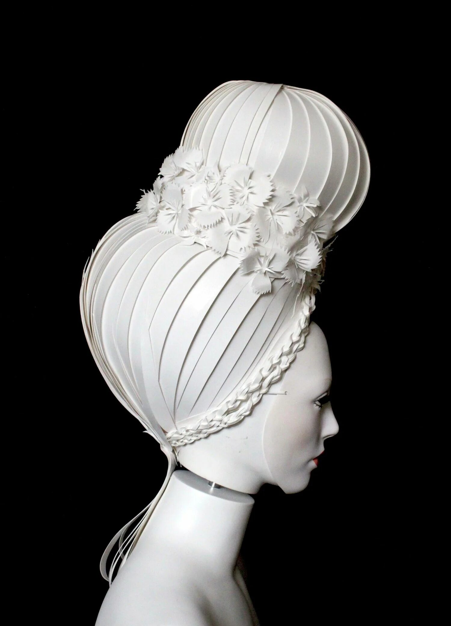 Белый парик из бумаги. Парик из бумаги своими руками. Белый парик из бумаги. Парик из бумаги. Парик из.