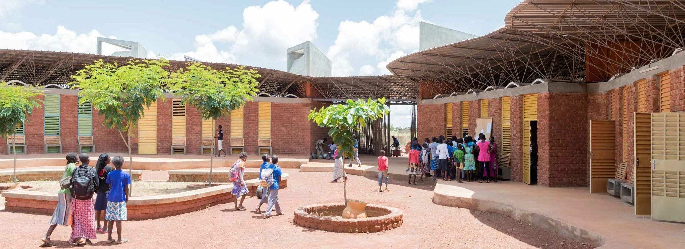 Франсис кере школа. Франсис кере Архитектор. Самые необычные школы в мире. Building africa