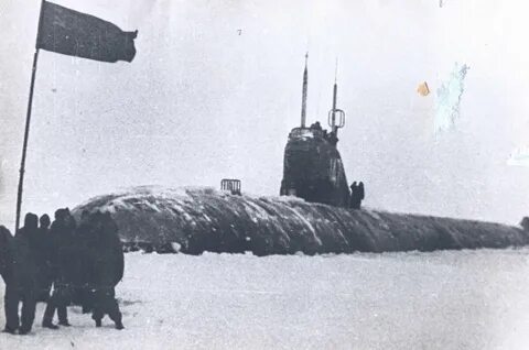 Подводные лодки на полюсе