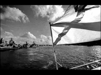 Берег огнями горит берег матроса