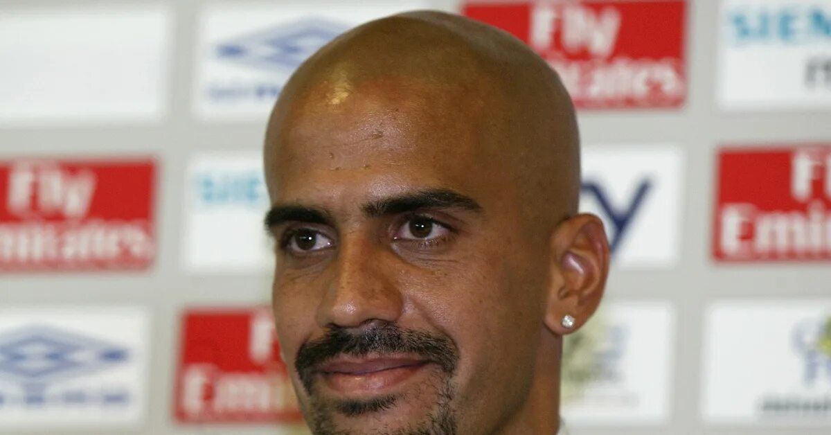 Хуан себастьян верон. Хуан верон интер. Veron. Veron. Верон футболист аргентина.