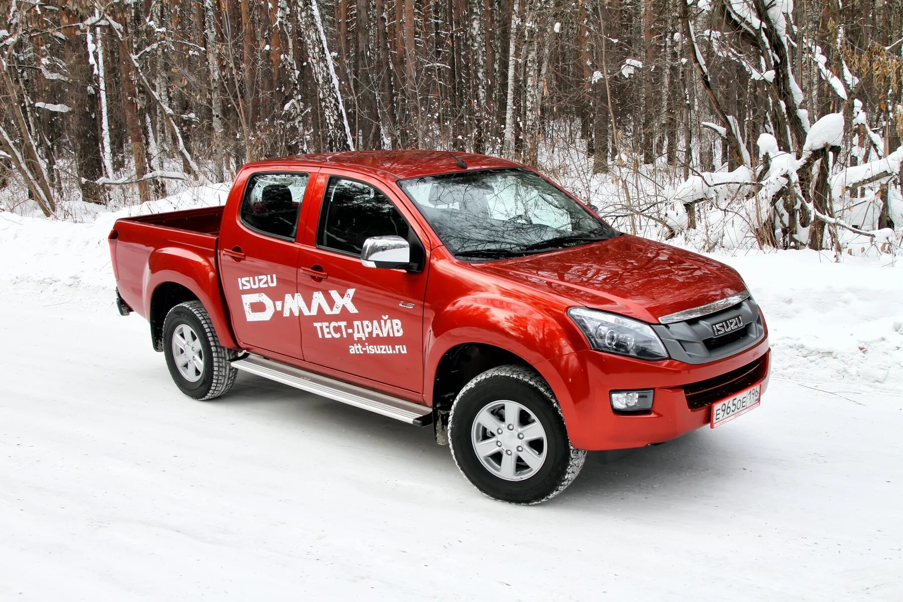 Купить пикап в свердловской области. Исузу пикап 2022. Isuzu d-Max 2003. Isuzu d-Max narxi. Isuzu d-Max 2017.