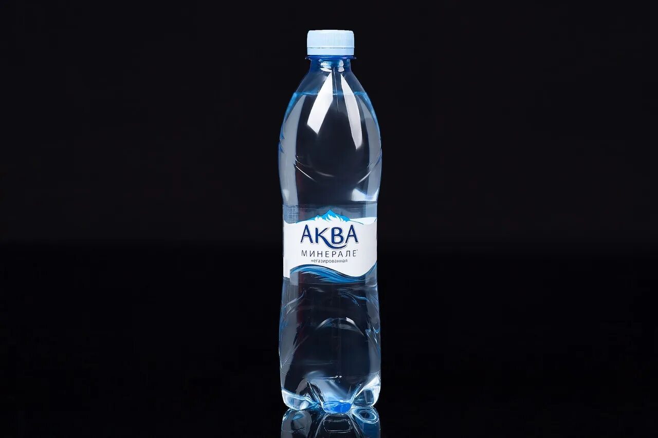 Минеральная вода Aqua minerale. Аква Минерале 0.5 газированная. Вода миниральная "Аква Минерале" газированнная 0.5л. Аква-Минерале (с газом) 500. Аква черный