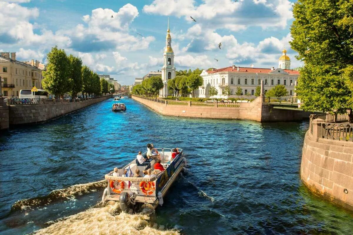 Прогулки по каналам петербурга. Каналы санкт-петербурга. прогулки по рекам и каналам санкт-петербурга. реки и каналы санкт-петербурга экскурсии. теплоходная экскурсия санкт-петербург по рекам и каналам.