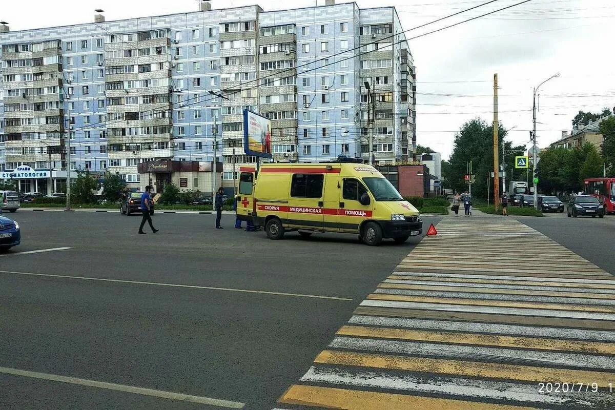 Чп в рязани сегодня. Сбили пешехода в Рязани вчера. Авария на Есенина Рязань сегодня. Авария на улице Есенина.