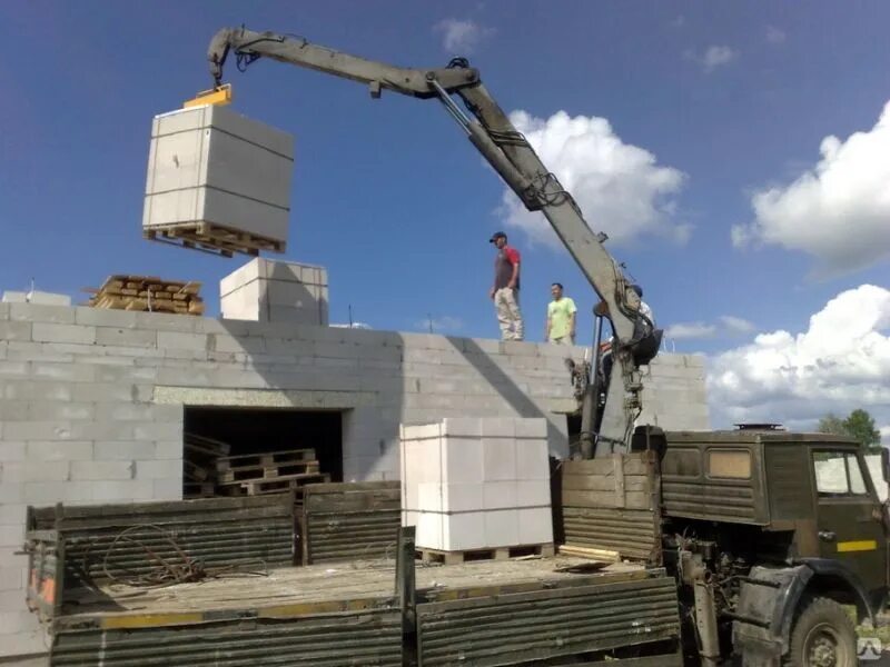 Блоки грас d350. Газоблок машина. Резательный комплекс для газобетона. Блок газобетон фура. Газоблок машина.