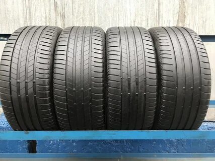 245 50 r19