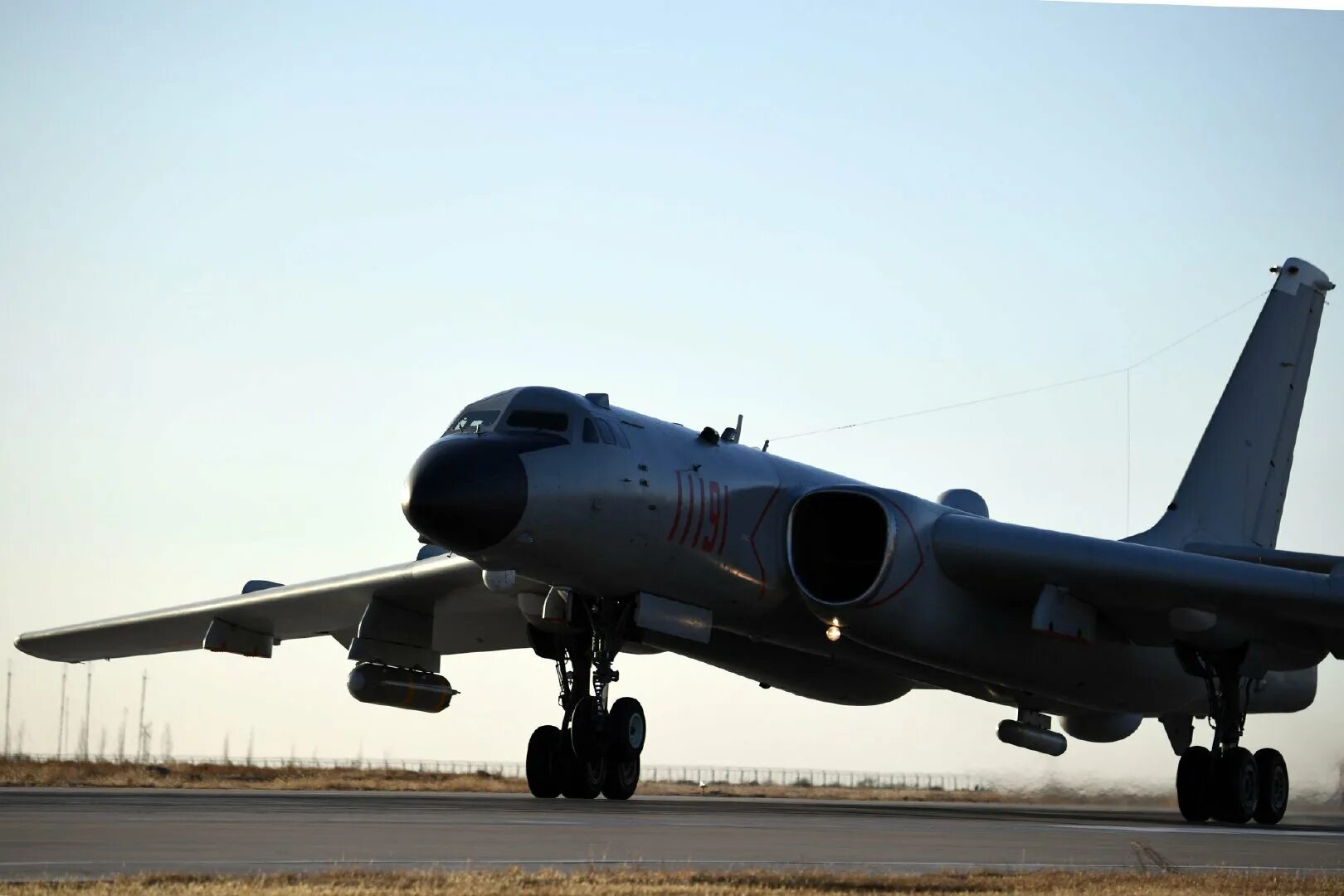 H 6k. H 6k. Хун-6к. Хун 6к бомбардировщик. Китайский бомбардировщик h-6k.