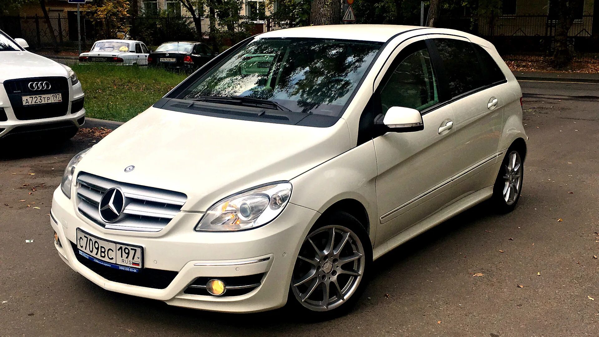 Купить мерседес w245. W245 Mercedes. Mercedes b class w245. Mercedes b class w245 White. Mercedes-Benz b class w245 r18.