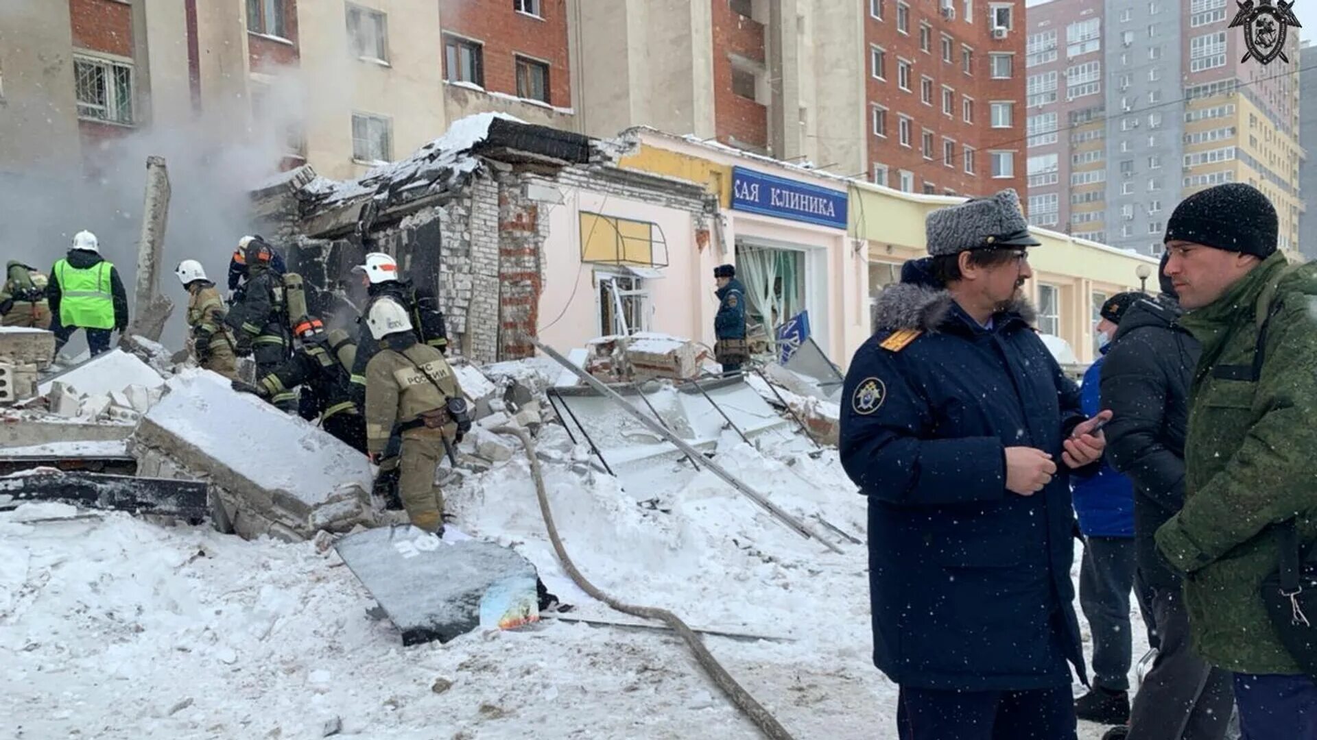 Новости дня 6 февраля. Взрыв газа Мещерский бульвар. Взрыв на Мещере Нижний Новгород. Взрыв газа в пятиэтажке в Нижнем Новгороде. Нижний Новгород взрыв газа на Мещере.