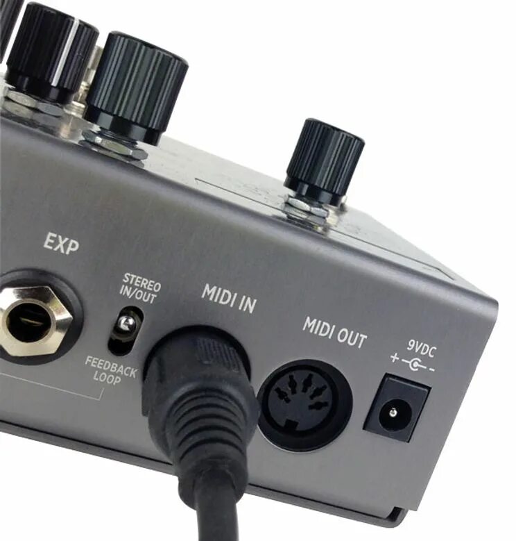 Midi device. Midi pedalboard. цифровой интерфейс музыкальных инструментов. типы миди. midi guitar.