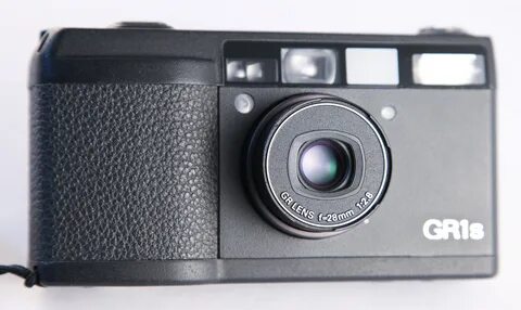 B2b camera