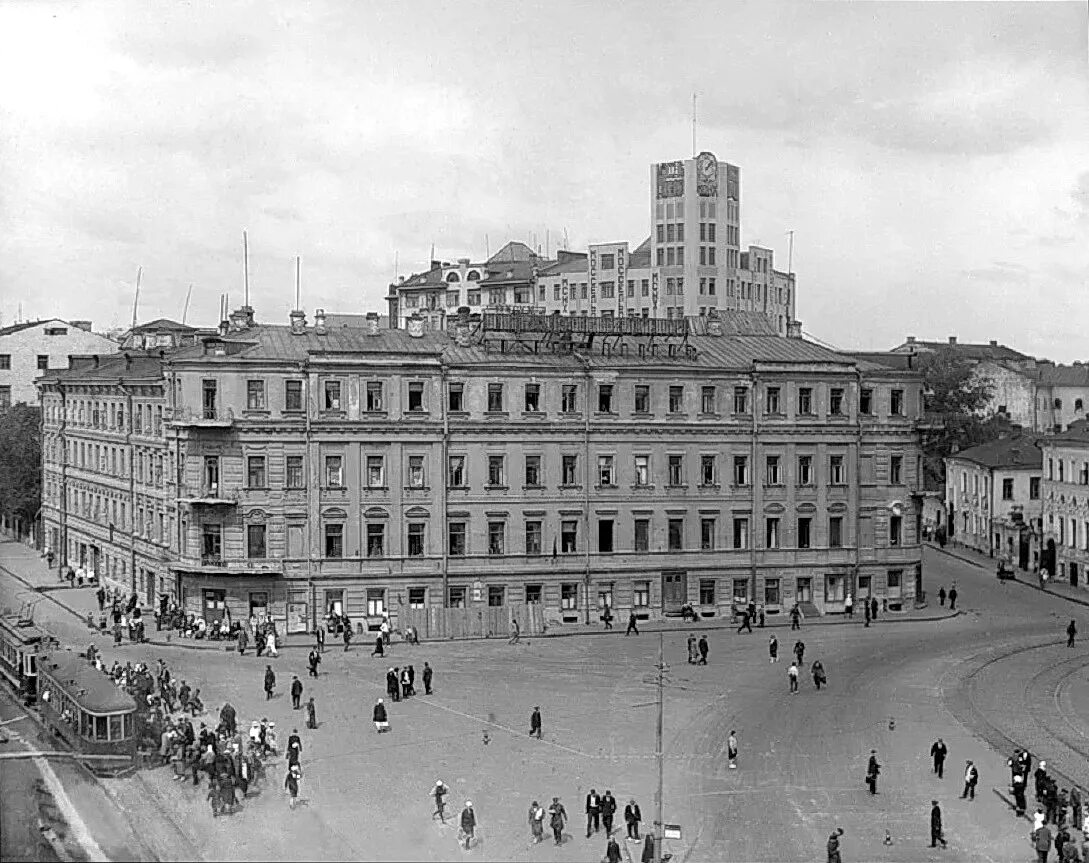 Арбатская площадь 1930. Арбатская площадь Москва. Соловьиный дом на Арбатской площади. Никитский бульвар 1930 год.