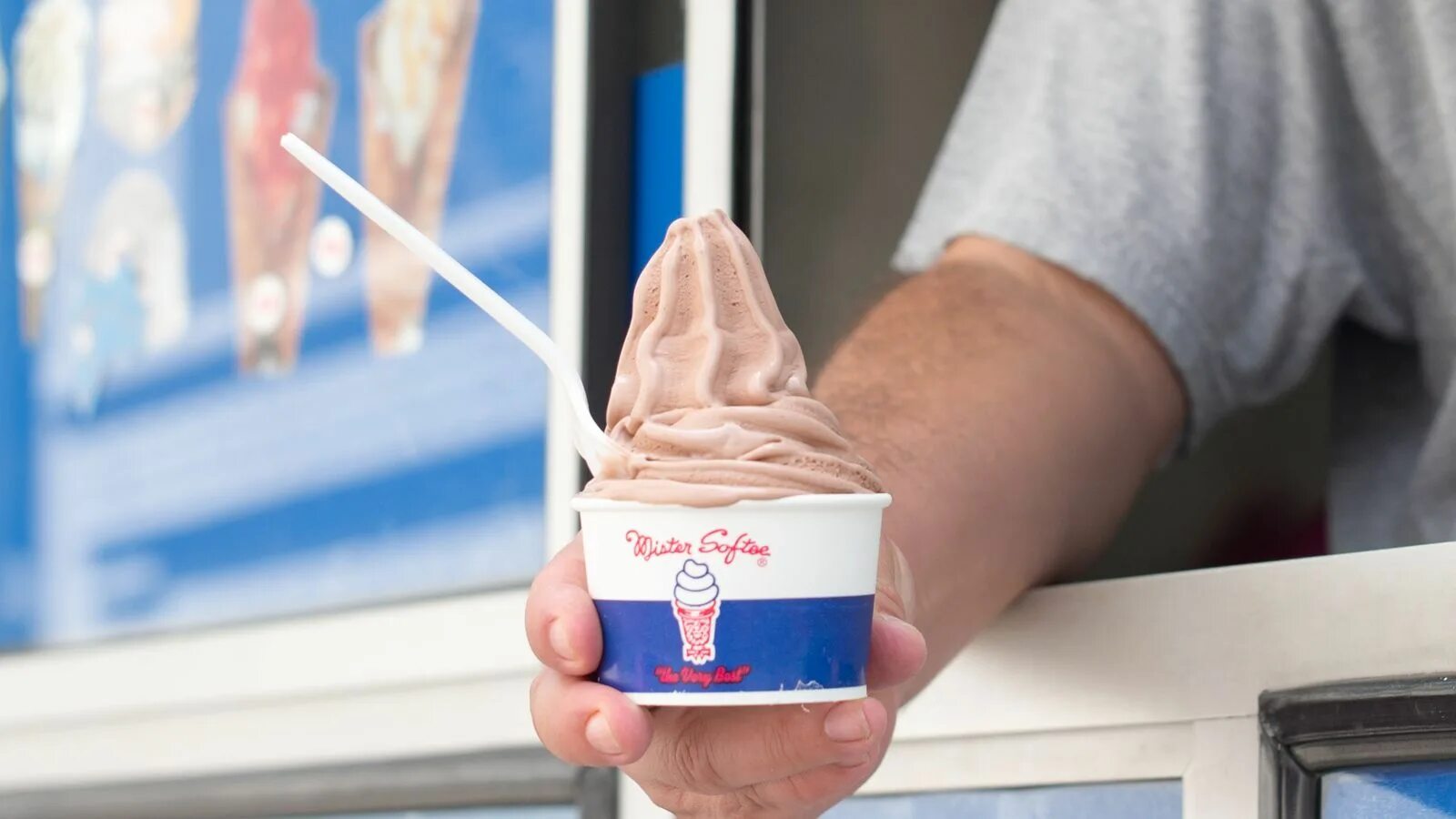 All in the serve. Мороженое на улицах калифорнии. morojenoe don. morojenoe dizzy max. japanese soft serve.