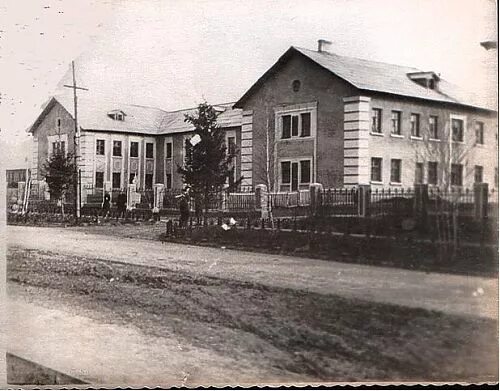 Г юрга ул. Юрга 1886. старая юрга. старый город юрга ленинградская улица. гимназия города юрги.