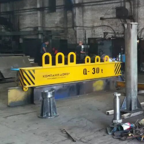 Траверса 30. Траверса гп 20 тонн. траверса 30 тонн. траверса грузоподъемная 40 тонн. траверса роммек 600 тонн.