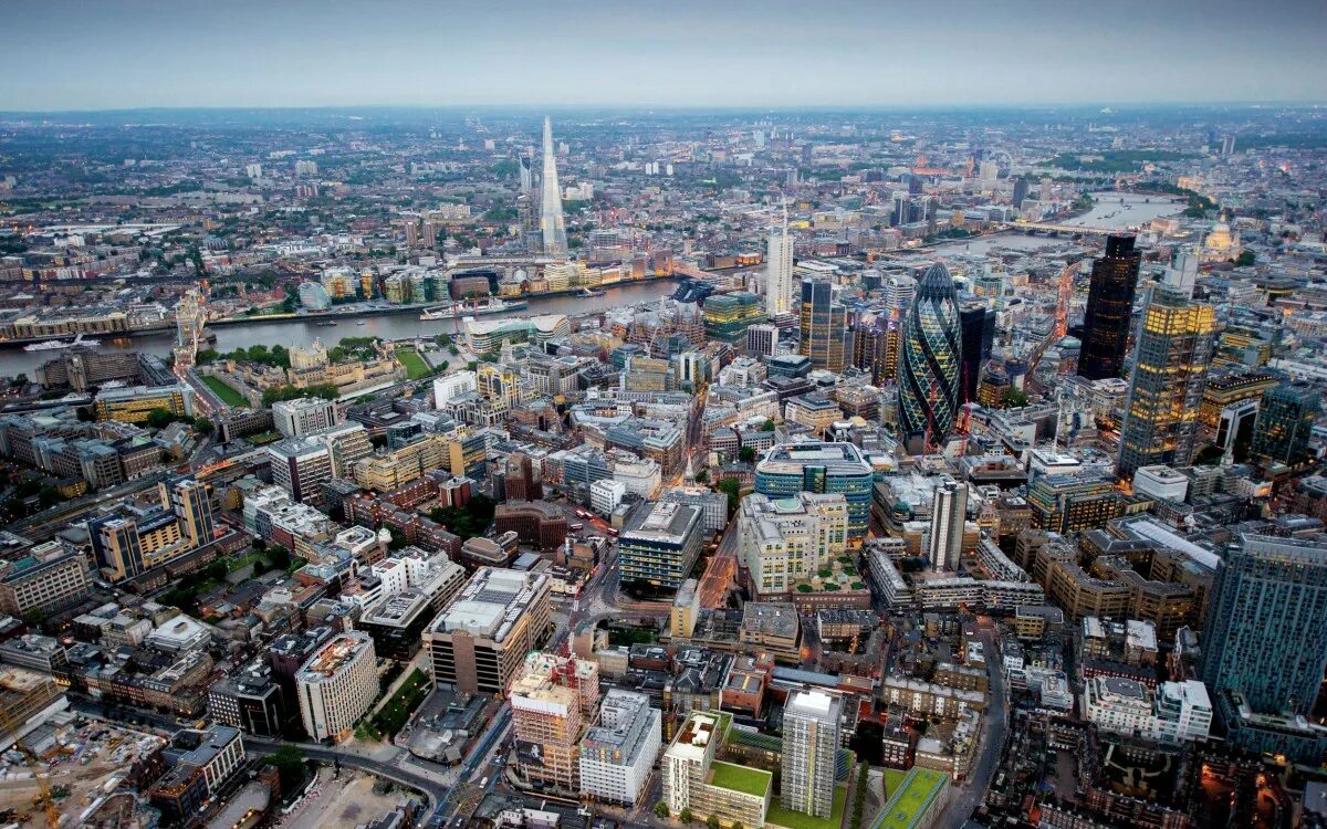 City of London. Великобритания сверху. Район Сити в Лондоне. Лондон сверху. Сити британия