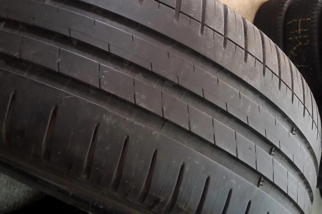 235 40 R18 Michelin Pilot Sport 2. Michelin Pilot Sport 3. Michelin Pilot Sport 3 летняя. Мишлен Sport 3 Pilot 235 60. 235 45 r18 pilot sport