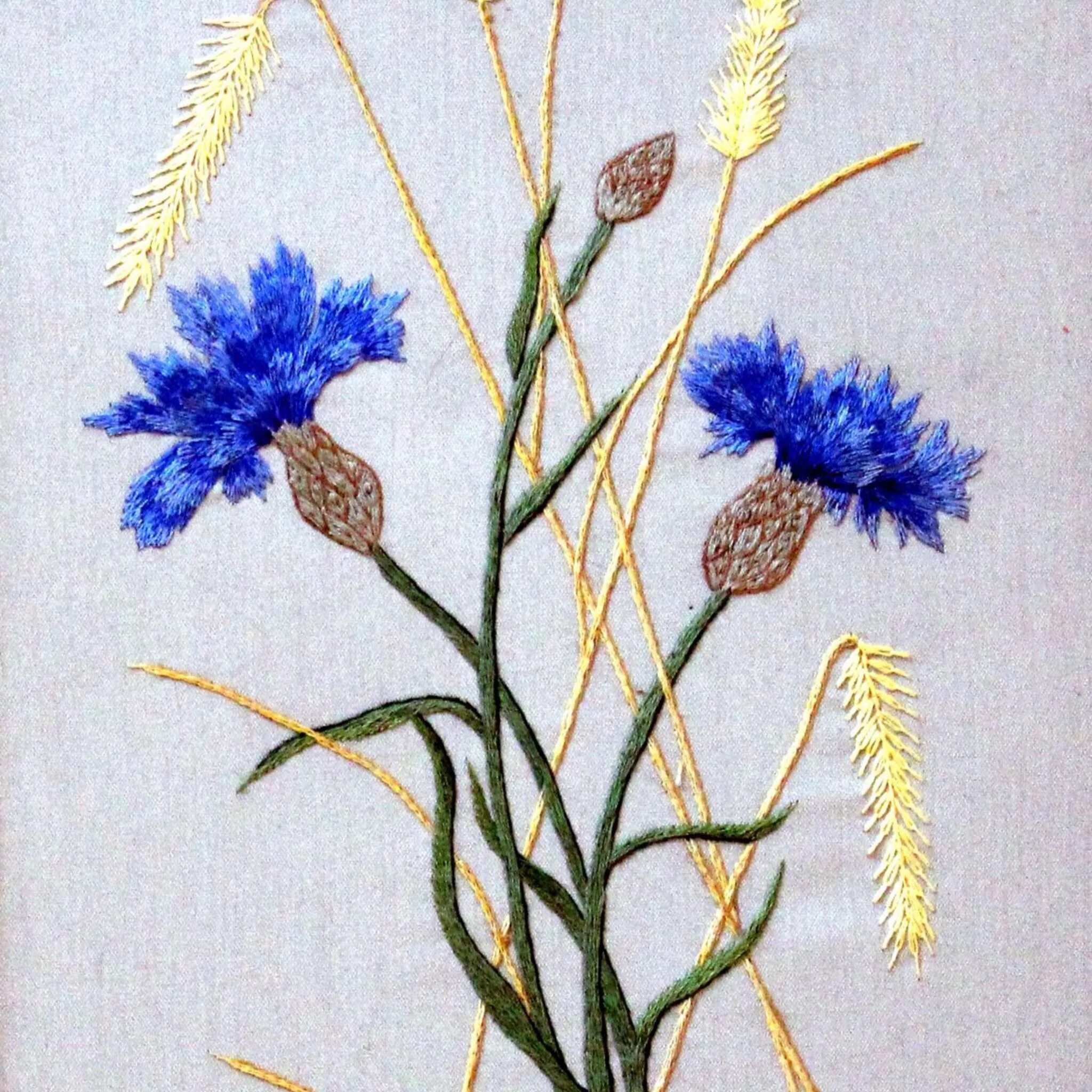 Машинная вышивка васильки. Василек гладь. Вышивка гладью васильки. Василек гладь. Василек гладь.
