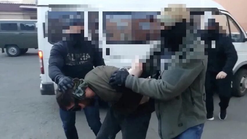 Пособников террористов. Пособников террористов. Пособников террористов. Пособников террористов. Фсб россии задержали террористов.