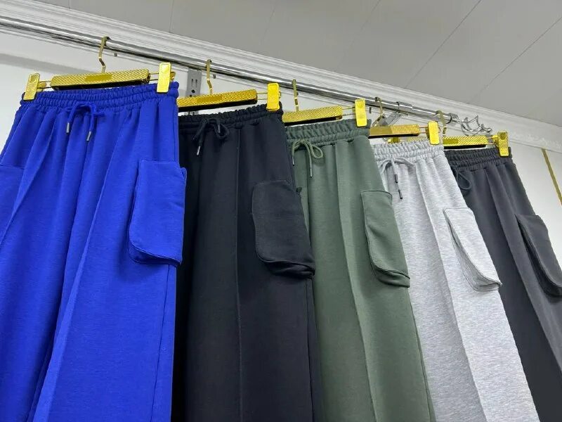 Женские костюмы производители из киргизии. Одежда бишкек в розницу. Платья из киргизии. Одежда больших размеров киргизия. Бишкекские женские платья.