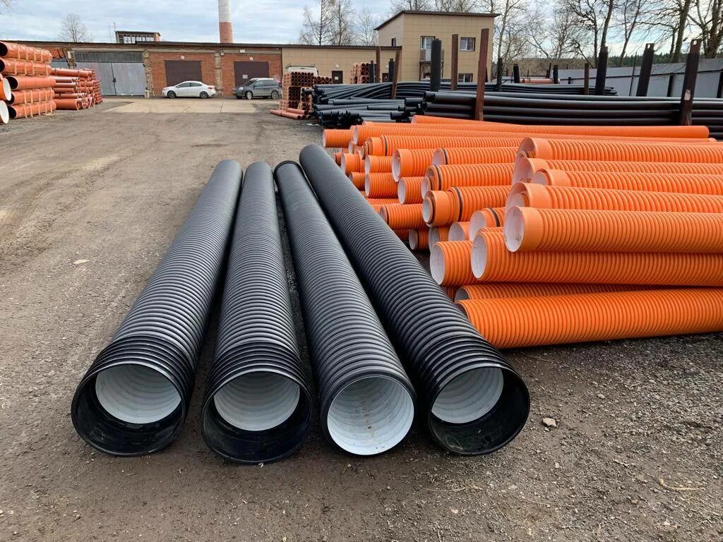 Труба пнд для ливневой канализации 110. Труба для ливневой канализации 315. Ливневка труба 110. Труба для ливнёвки 110. Гофрированная труба для ливневой канализации 315 мм.