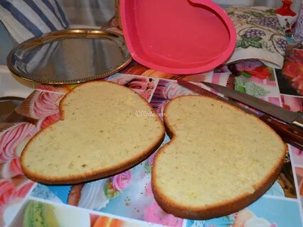 Из круглого торта сердце