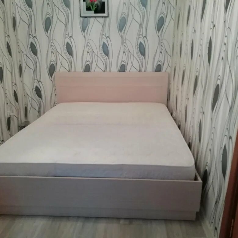 Какая кровать полуторка. Кровать полуторка Bed 1,4 Vega. Кровать полуторка 1996. Полуторка кровать 2021. Кровать полуторка 2022.