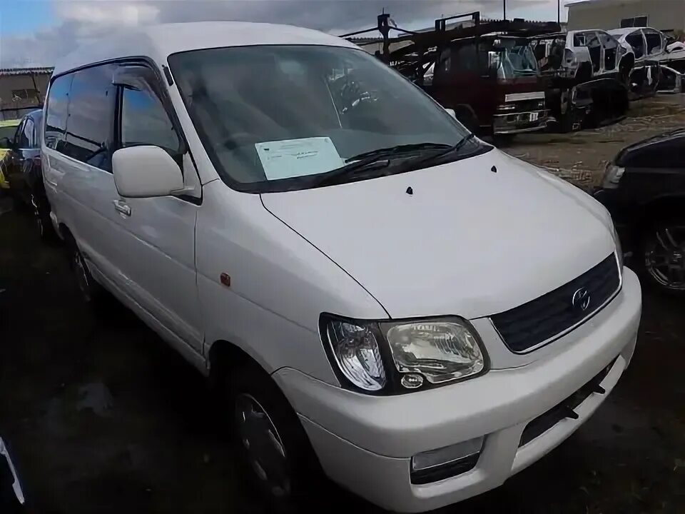 Таун айс ноах красноярск. Тойота ноах 2001г. Тойота таун айс ноах 1998. Микроавтобус ноах 2001. Тойота ноах отзывы владельцев.