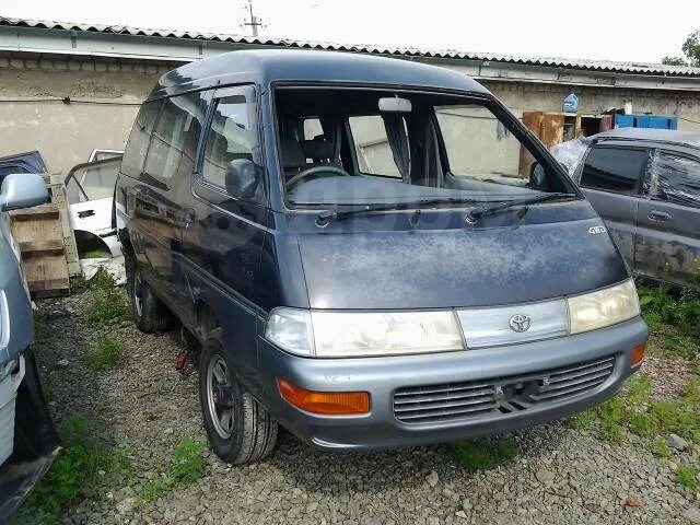 Toyota lite ace noah 1998. Toyota town ace 1991 акпп. Разбор тойота таун айс. Тойота лит айс. Разбор тойота таун айс.