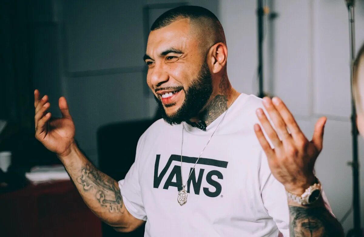 Дони исламов. Дони блэкстар. Мс дони. Мс дони. Певец mc doni.