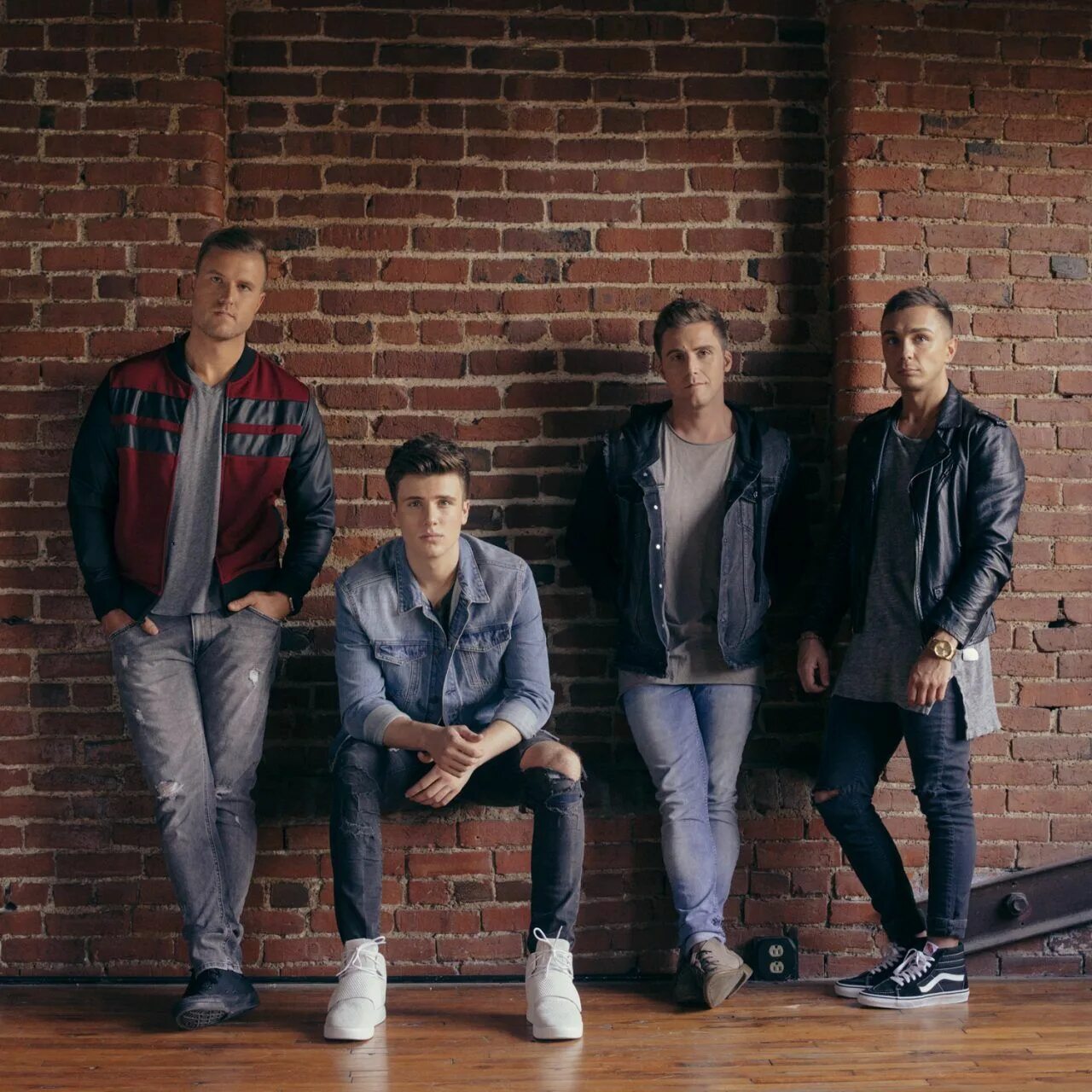 Бел свет группа. Anthem Lights. Anthem группа. Lights группа New Fears. Sudden Lights Band.