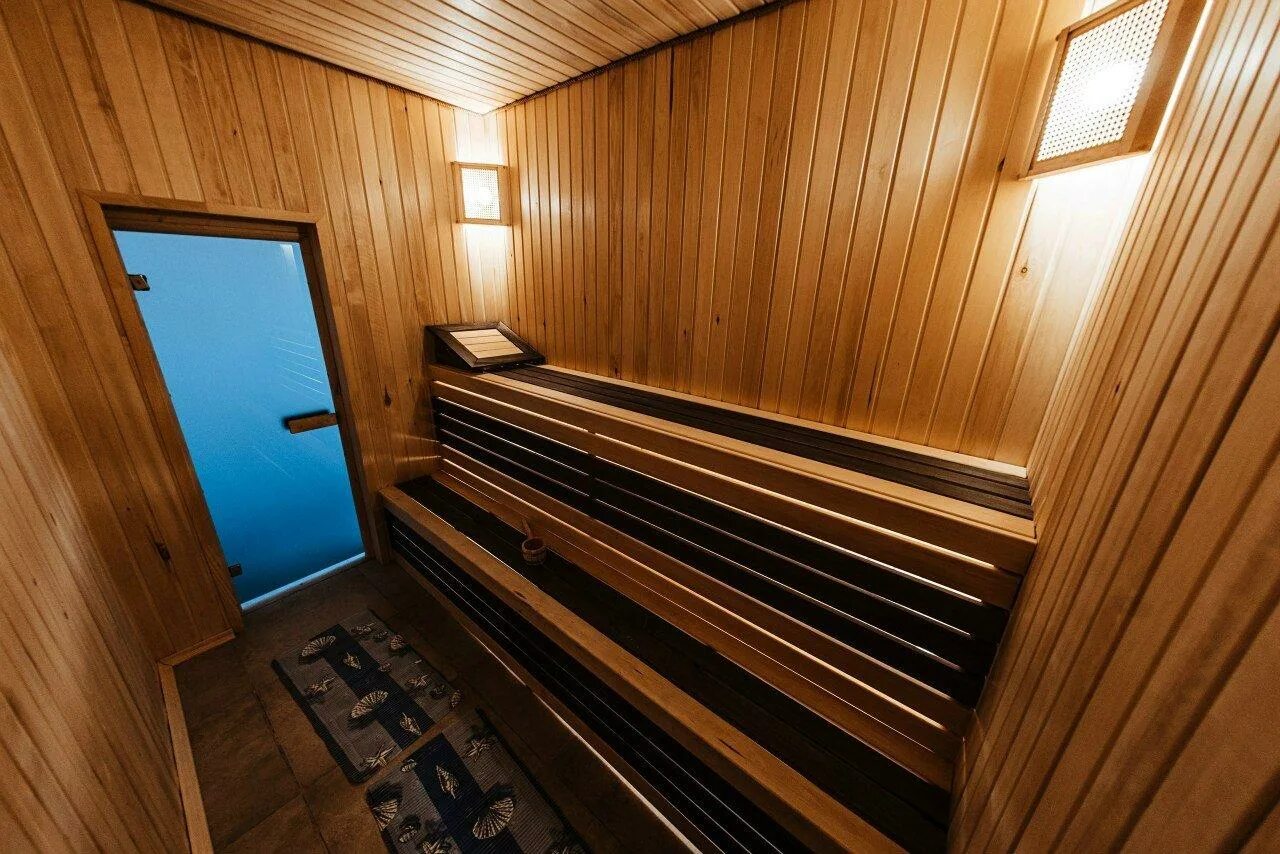 Дом посуточно тюмень. Дом посуточно тюмень. Потеряевка рязань. Кондратюка 77 коттедж. Сарай тюмень база отдыха.