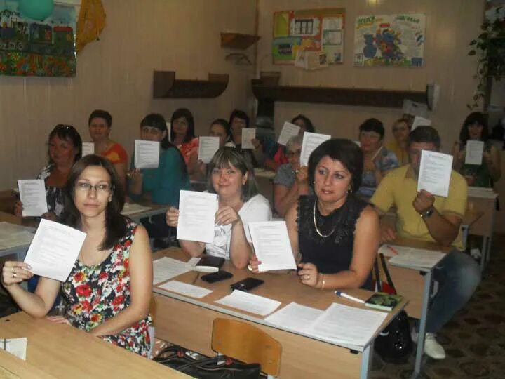 Нет школа котельниково. Котельниково волгоградской области. Выпускные в котельниково. Дюсш котельниково волгоградской области. Школа 2 котельниково.