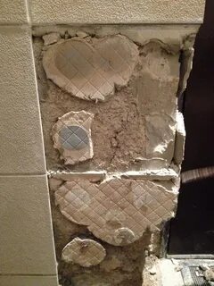 Приклеить отвалившуюся