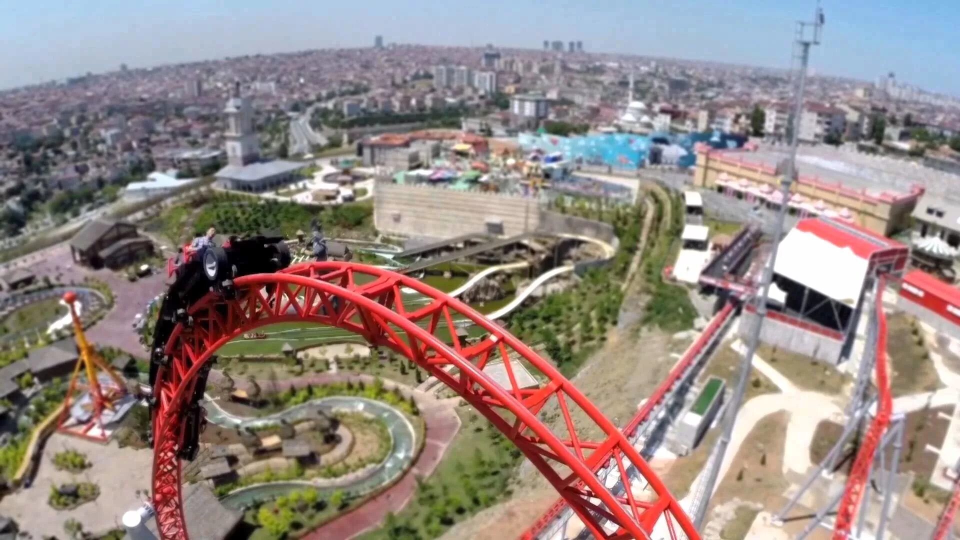Развлечения в стамбуле. Парк аттракционов Vialand. Isfanbul Theme Park, Турция. Vialand Стамбул. ВИАЛЕНД Стамбул аттракционы.