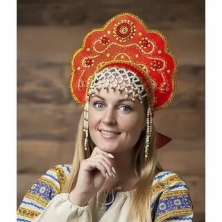 Красивый кокошник