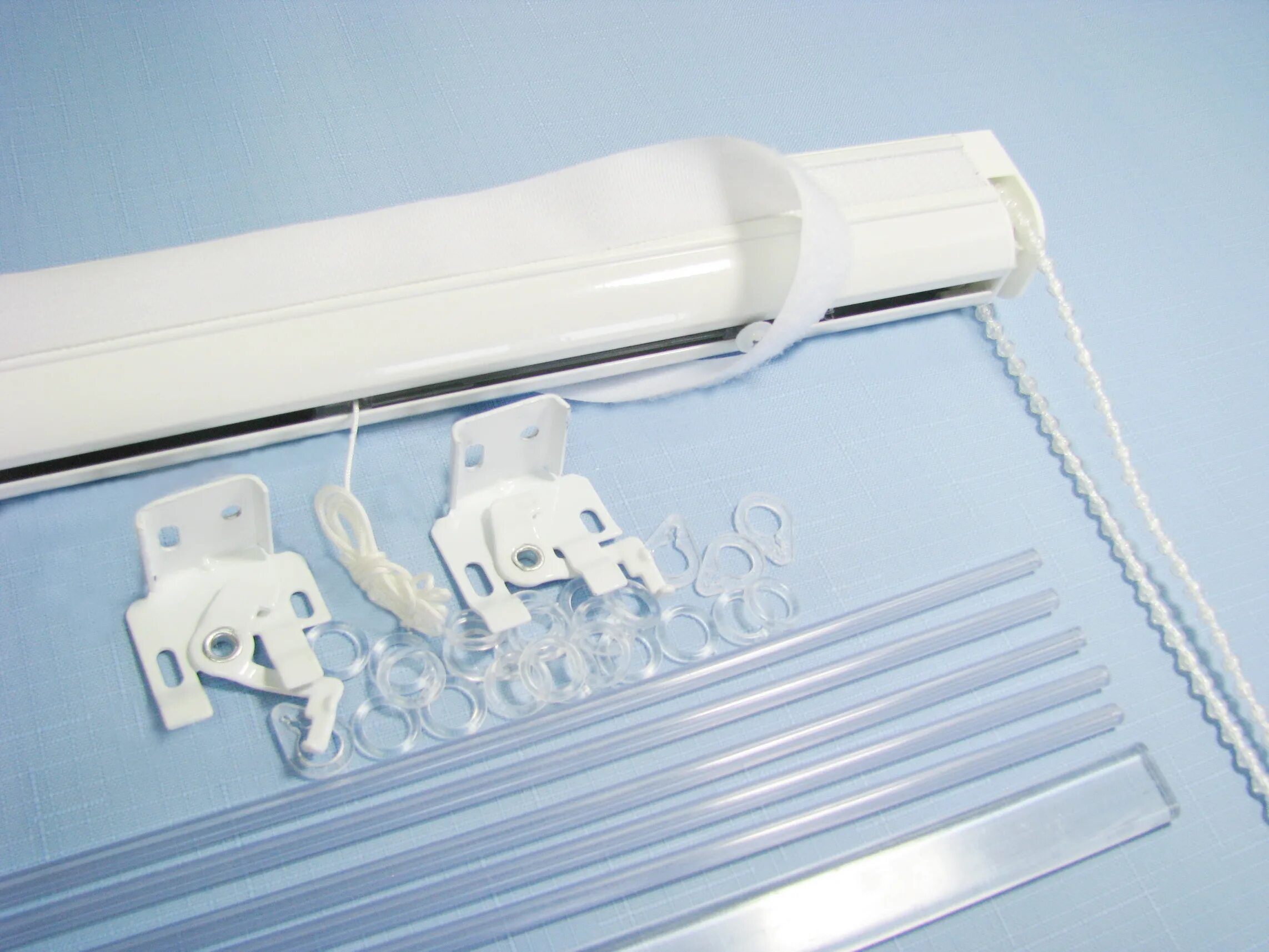 Карниз для римских штор. Механизм для римских штор. Профиль для римской шторы 60 мм. Римский карниз парма. Цепочно-роторный механизм для римской шторы.