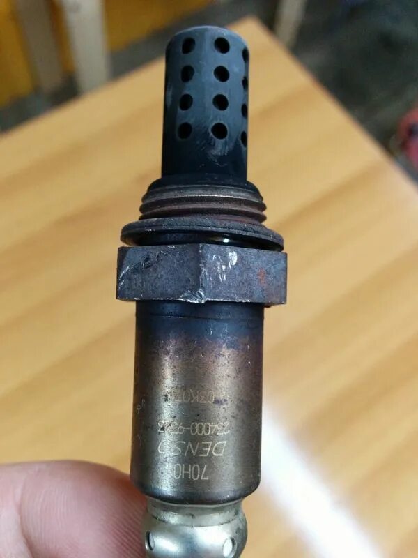 P0135 aveo. P0135 датчик кислорода. P0135 ниссан санни. P0135 датчик кислорода. Р0135 ошибка ваз.