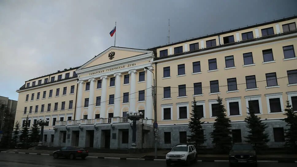 Сайт чапаевского городского суда самарской области. Зимний сад Самарская Губернская Дума. Самарская Губернская Дума картинки. Самарская Губернская Дума фото. СГД 6.