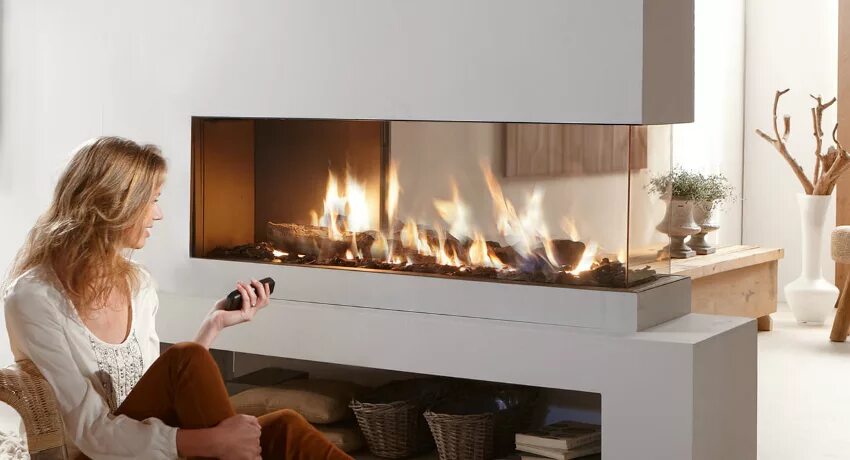 живой огонь дома. электрокамин с увлажнителем воздуха. настольный камин. биокамины в интерьере. электрокамин в интерьере.