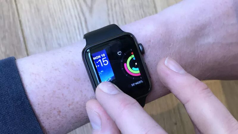 Часы замена apple watch. Apple watch watchfaces. Как поменять время на часах Apple watch. Apple watch на палец. Как менять язык на часах Apple watch.