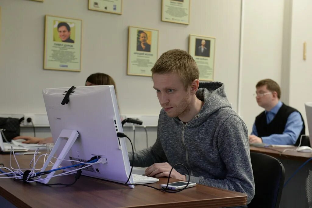 Всеволожск мультицентр для инвалидов. Мультицентр всеволожск шишканя 4. Мультицентр всеволожск шишканя 4. Мультицентр социальной интеграции. Мультицентр всеволожск.