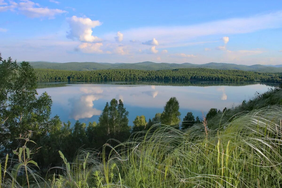 Открытое озеро. Озеро Инголь Шарыповский рай. Инголь озеро Красноярский край. Шарыпово озеро Инголь. Озеро озеро Инголь Шарыповский район.