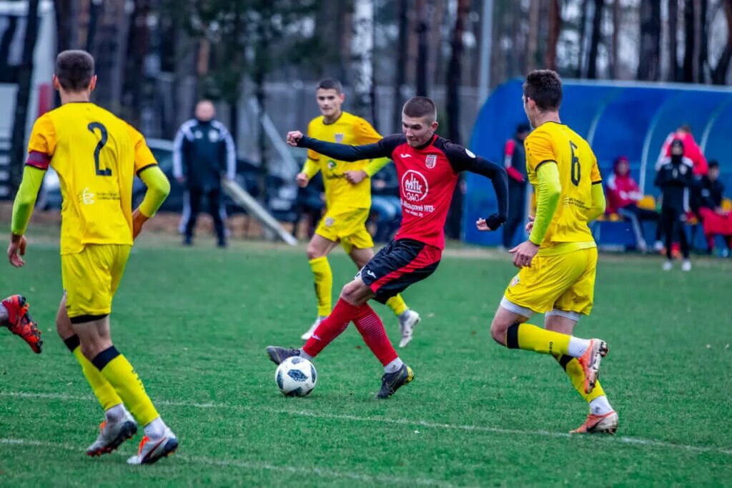 Солигорский шахтер. Матч шахтёр солигорск ахмат 3-1. Шахтер солигорск. Команда шахтер солигорск. Фк шахтер солигорск стадион.