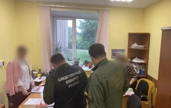 Превышение полномочий следователем