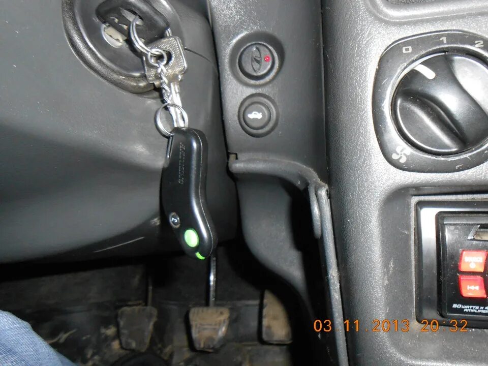 Музыка, спойлер и багажник с кнопки. - Lada 2115, 1,5 л, 2005 года автозвук DRIV