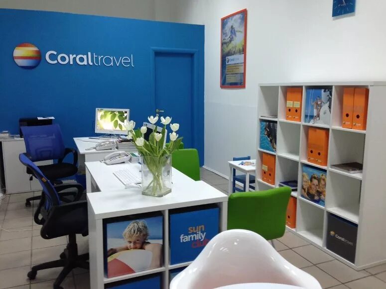 Coral адреса. Офис турагентства. Дизайн офиса турагентства. Coral Travel турагентство. Coral Travel офис.